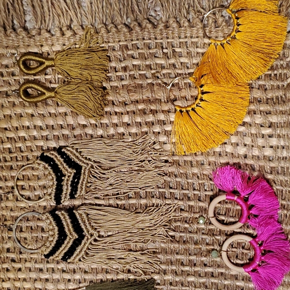 Tassel earrings lot😍 - Picture 3 of 5